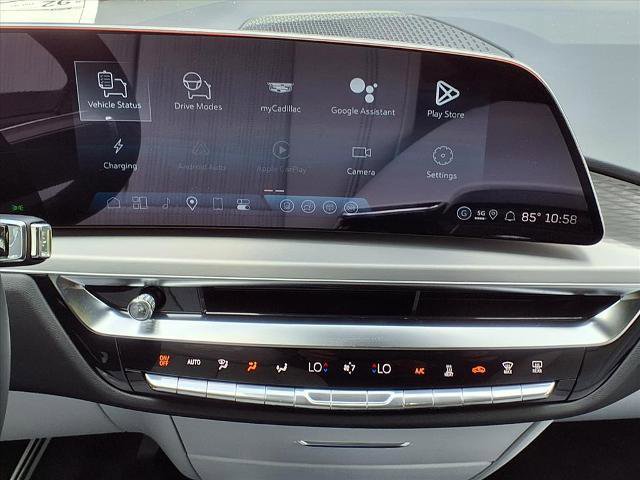 New 2026 Cadillac Lyriq Luxury RWD image 17