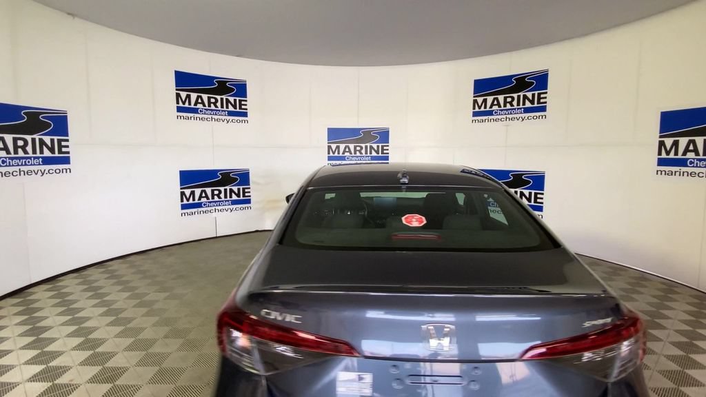 Used 2025 Honda Civic Sport image 9