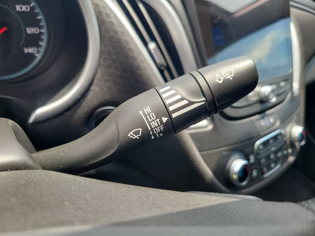 Used 2023 Chevrolet Malibu LT FWD image 27