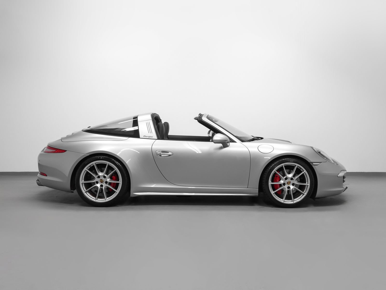 Certified 2015 Porsche 911 Targa 4S image 15