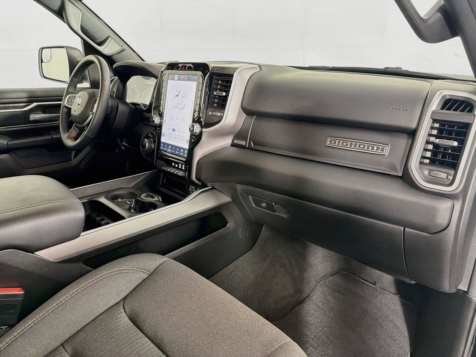 Used 2023 RAM 1500 Big Horn AWD/4WD image 32