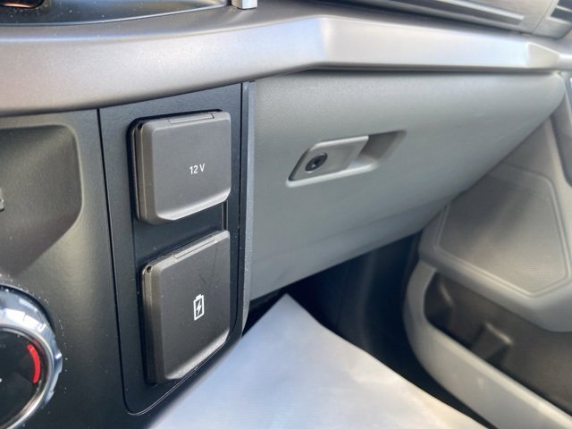 Used 2024 Ford F150 XLT image 23