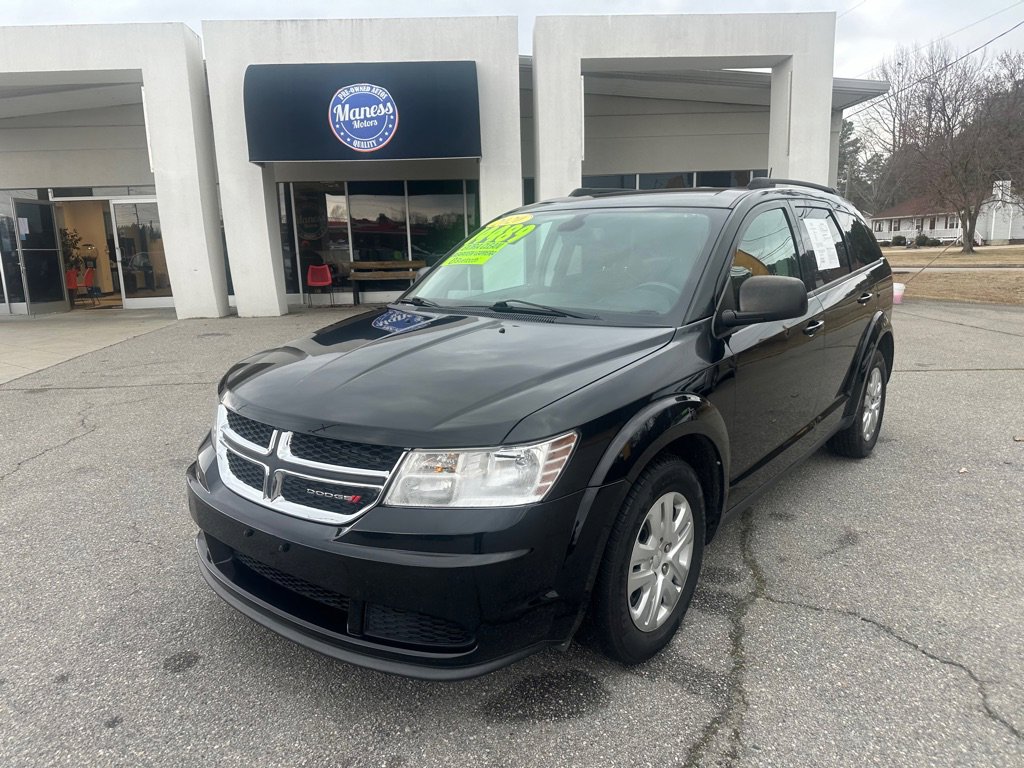Used 2020 Dodge Journey SE w/ SE Popular Equipment Group image 1