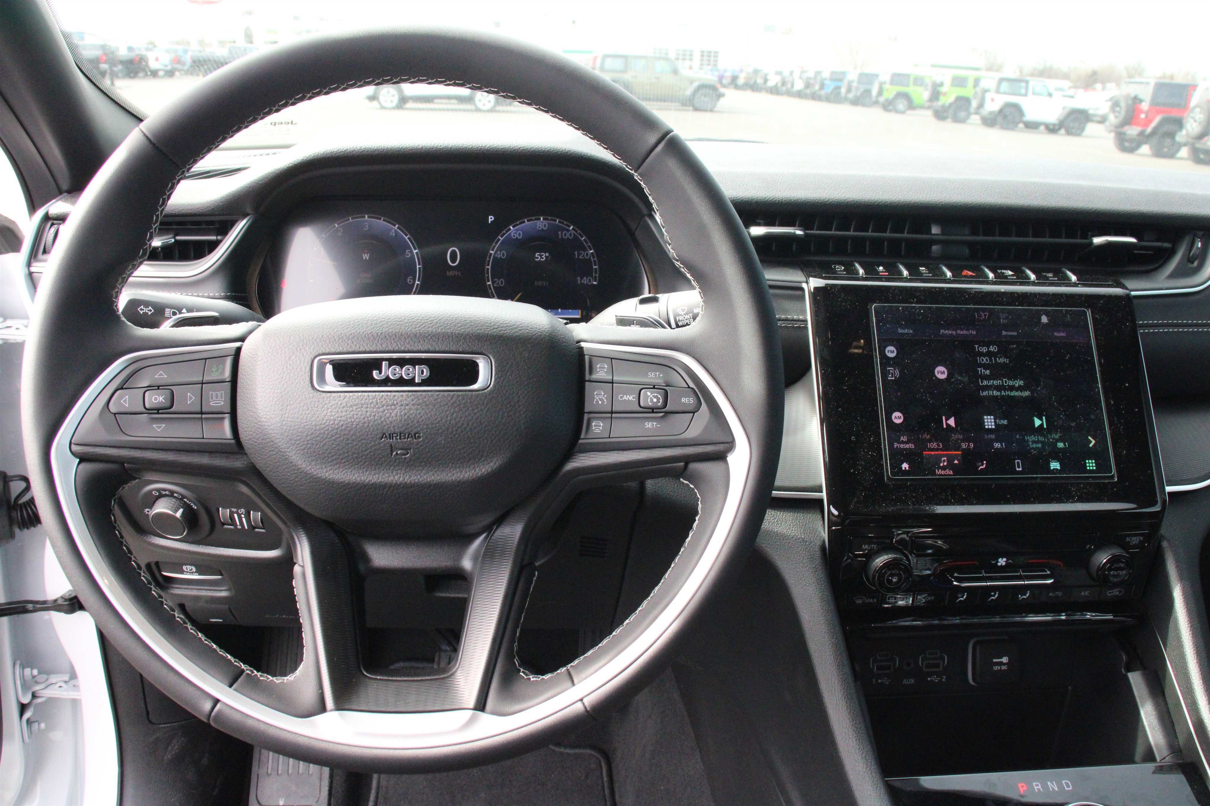 New 2025 Jeep Grand Cherokee Laredo w/ MOPAR Finishing Package image 8