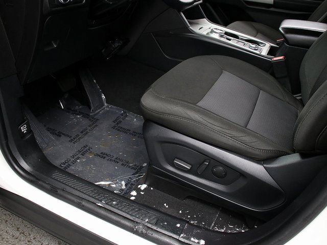 Used 2022 Ford Explorer XLT w/ Class IV Trailer Tow Package image 24