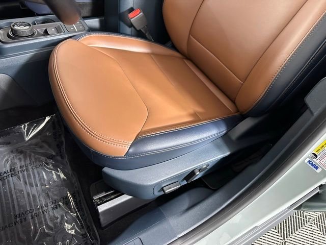 Used 2024 Ford Maverick Lariat image 18