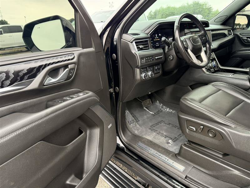 Used 2022 GMC Yukon XL Denali w/ Max Trailering Package AWD/4WD image 30