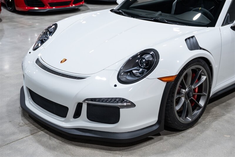 Used 2016 Porsche 911 GT3 RS RWD image 11