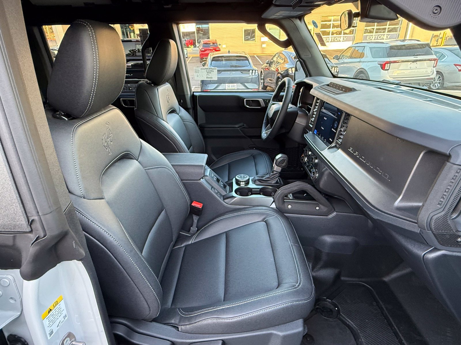 New 2026 Ford Bronco Badlands AWD/4WD image 21