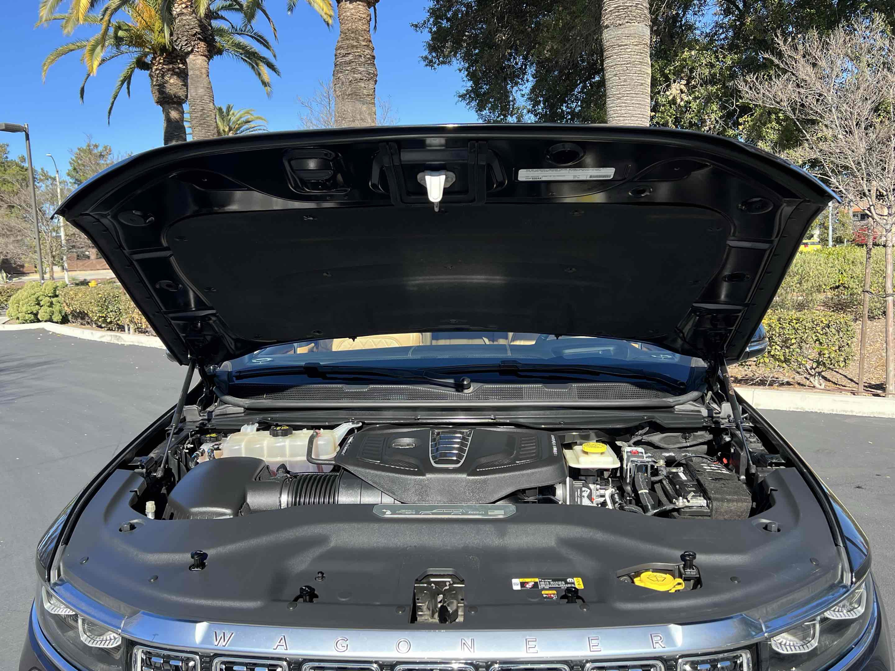 Used 2023 Jeep Grand Wagoneer L Series III image 22