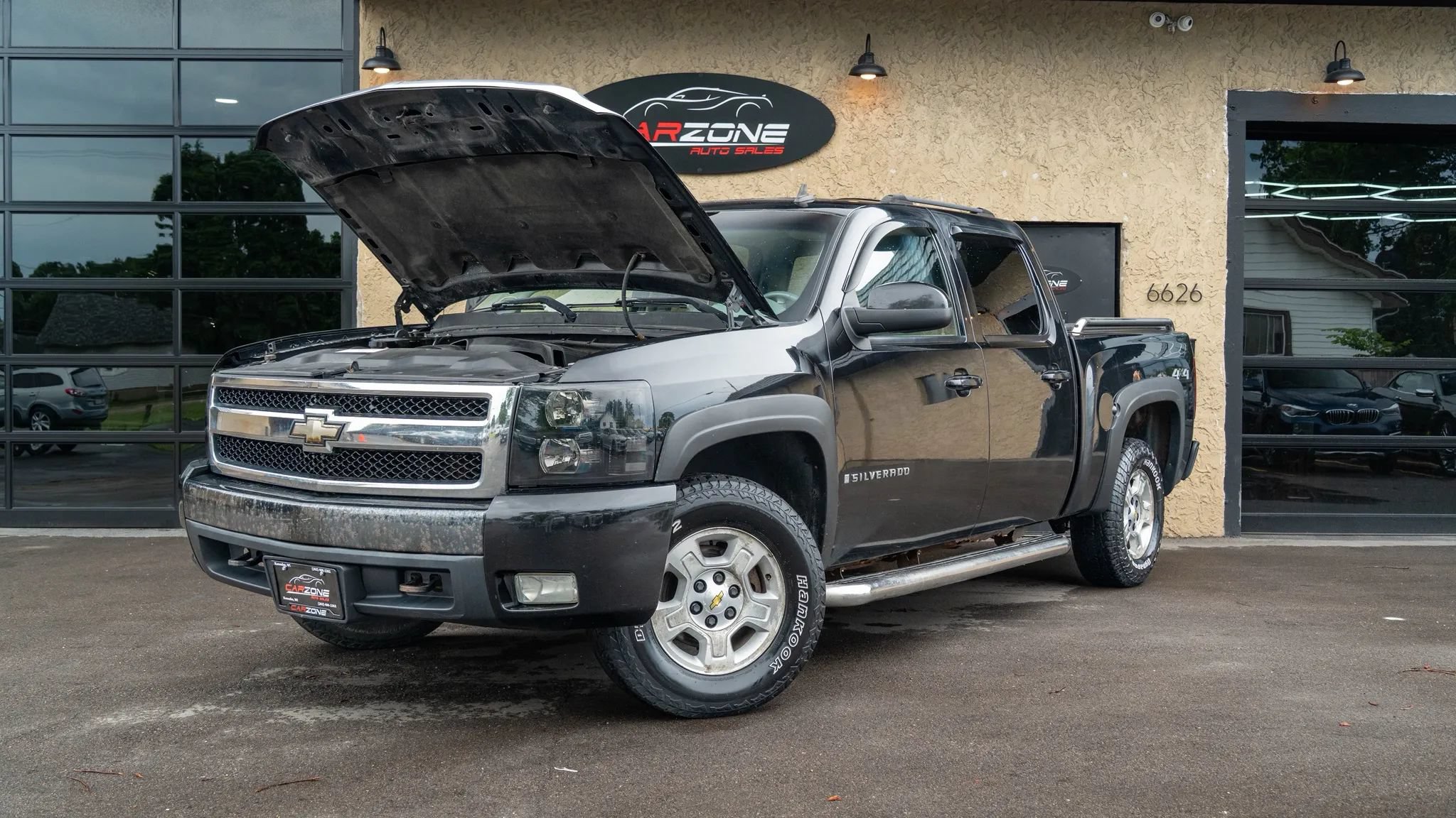 Used 2007 Chevrolet Silverado 1500 LTZ w/ Safety Package AWD/4WD image 12