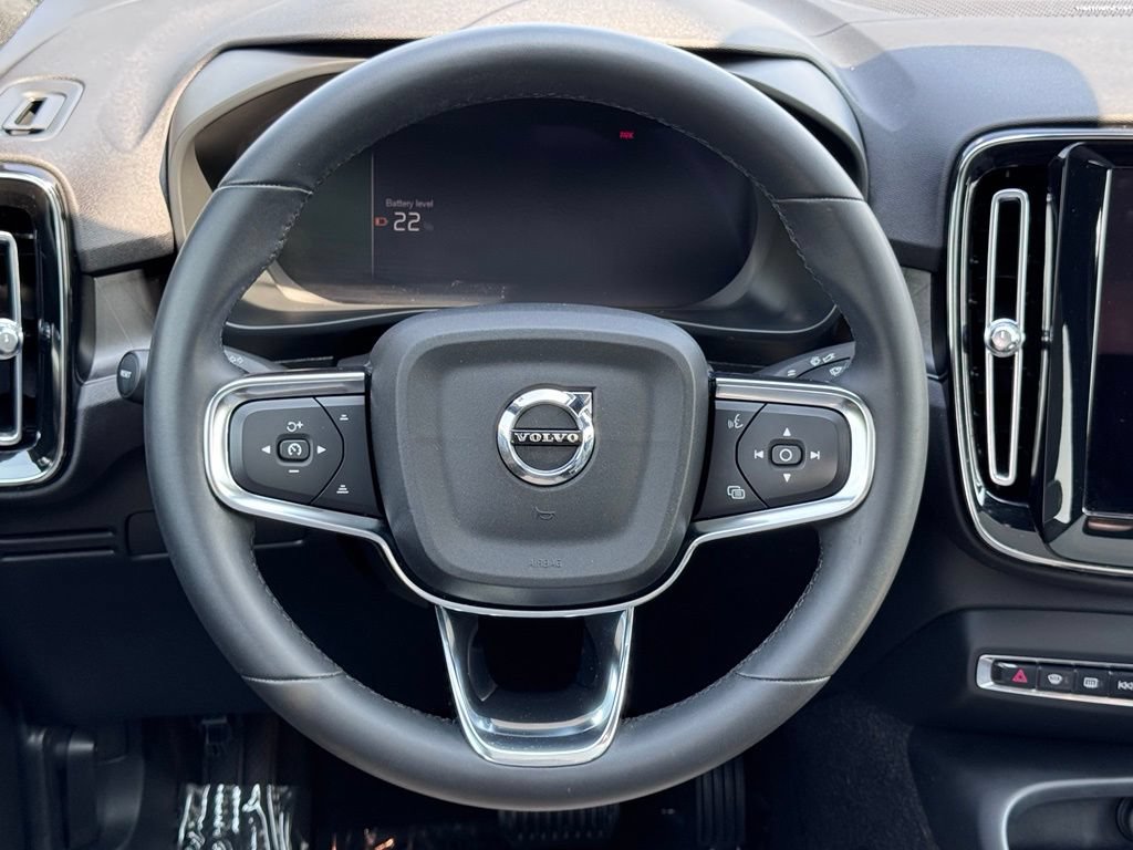Used 2023 Volvo C40 P8 Recharge Ultimate AWD/4WD image 7