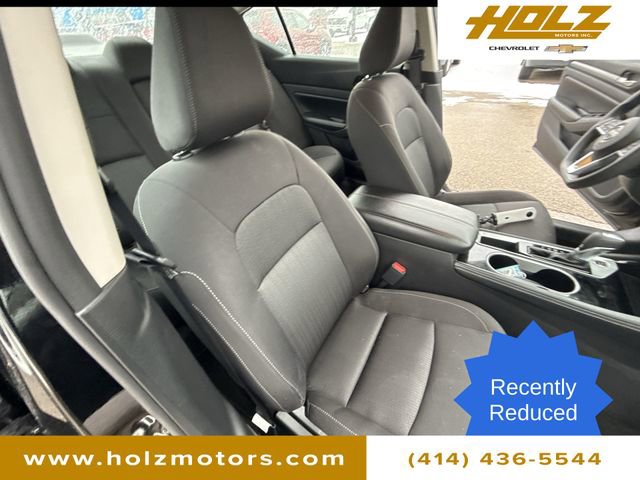 Used 2023 Nissan Altima 2.5 SV image 29