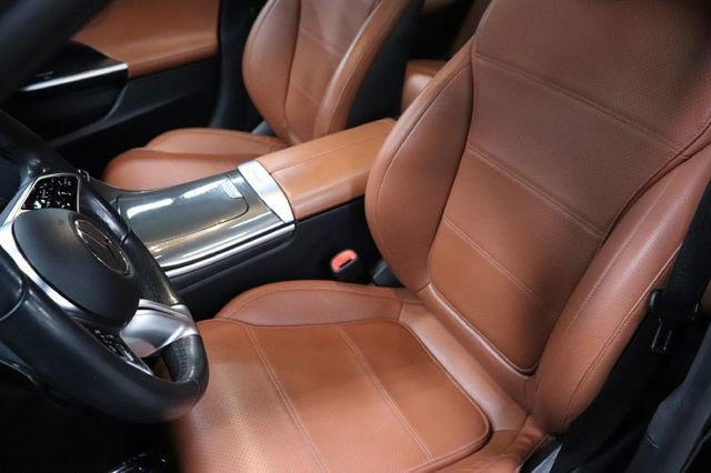 Used 2022 Mercedes-Benz C 300 Sedan image 12