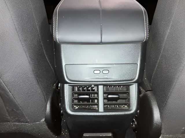 Used 2026 GMC Terrain Elevation AWD/4WD image 35