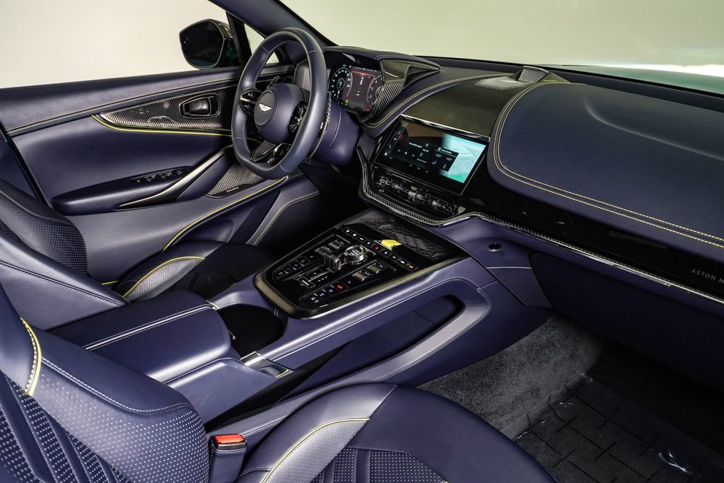 Used 2026 Aston Martin DBX 707 AWD/4WD image 17