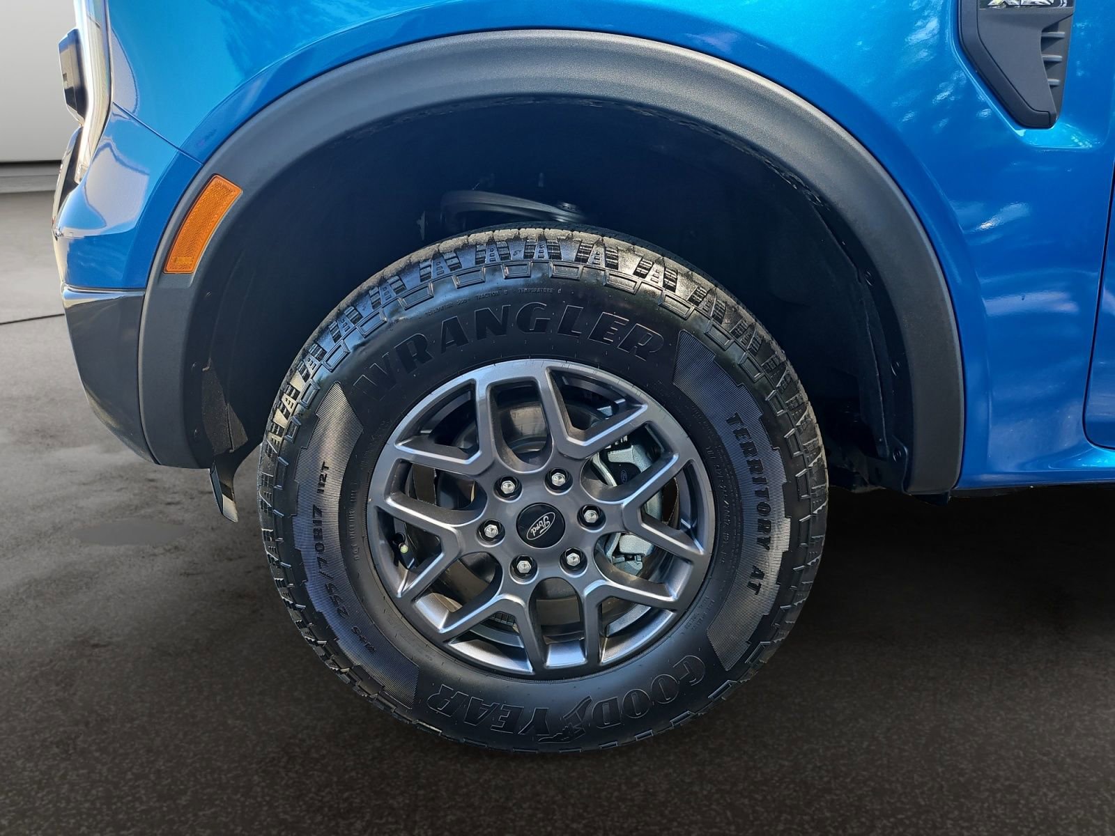 Used 2025 Ford Ranger XLT w/ Equipment Group 301A High AWD/4WD image 34