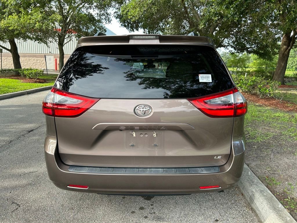 Used 2020 Toyota Sienna LE FWD image 5