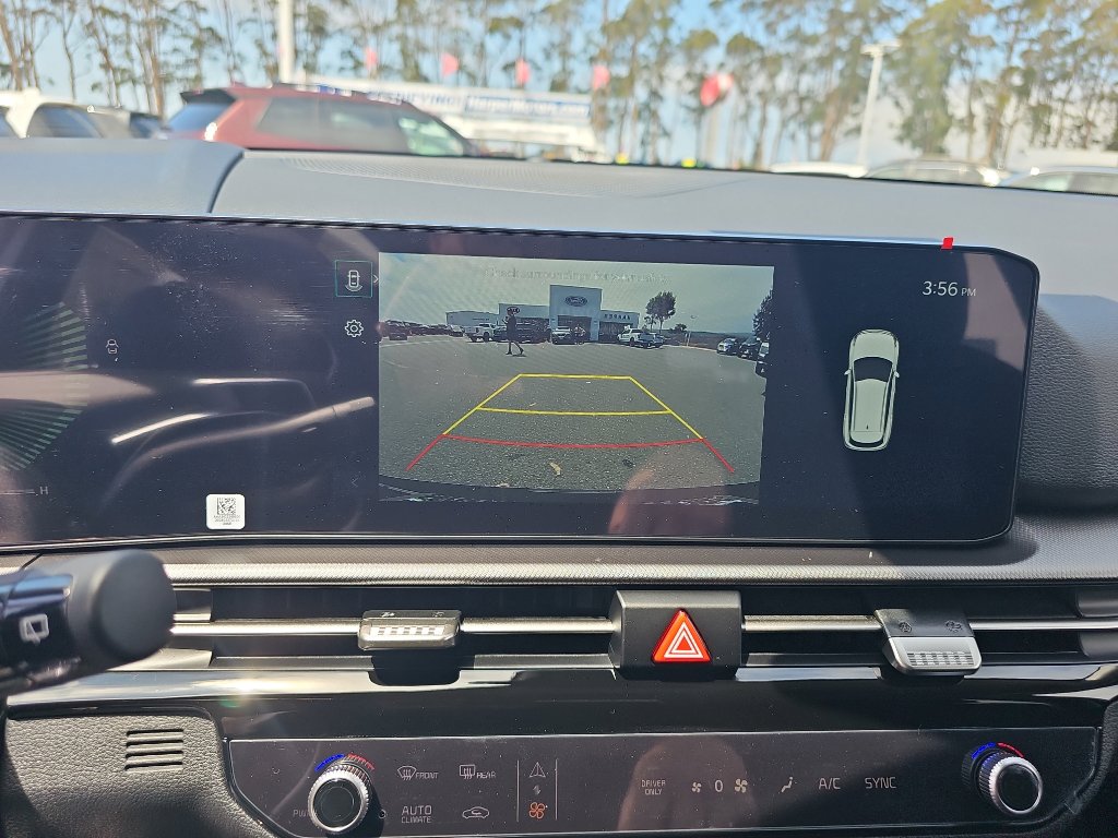 New 2026 Kia Sportage S image 14