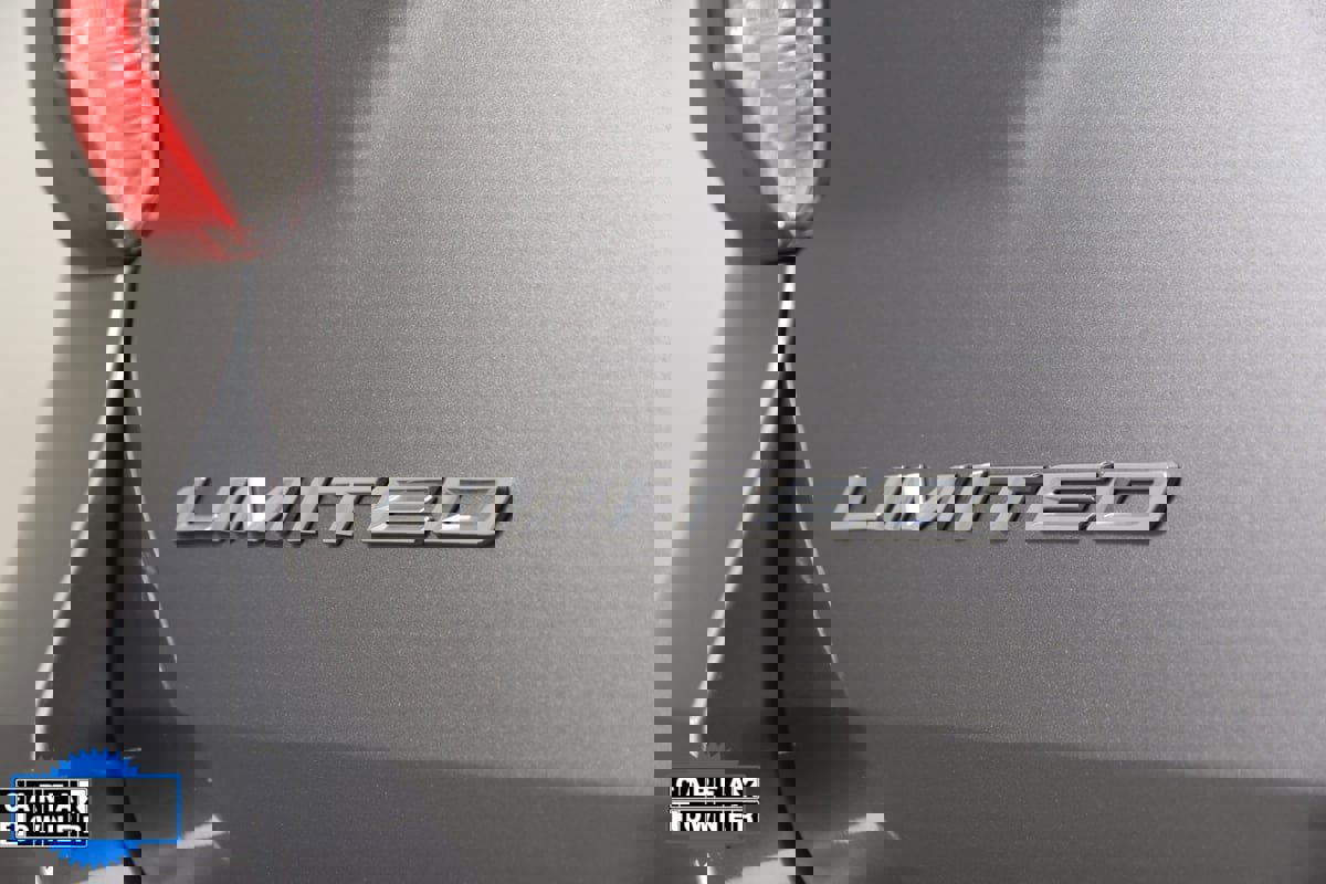 Used 2022 Ford Explorer Limited w/ Hybrid Equipment Group 310A image 58