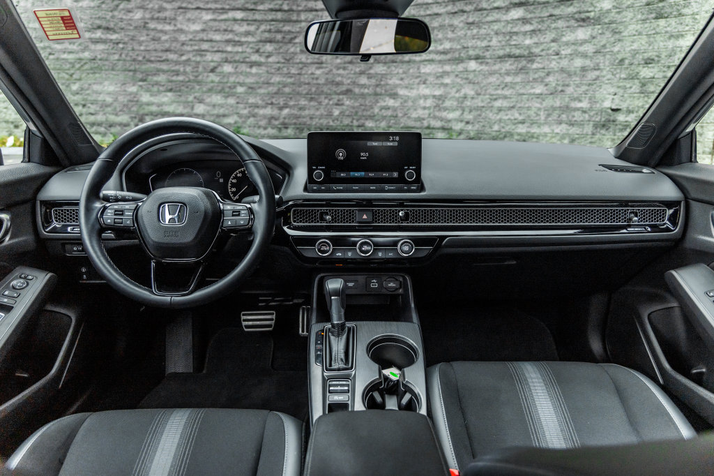 Used 2024 Honda Civic Sport image 26