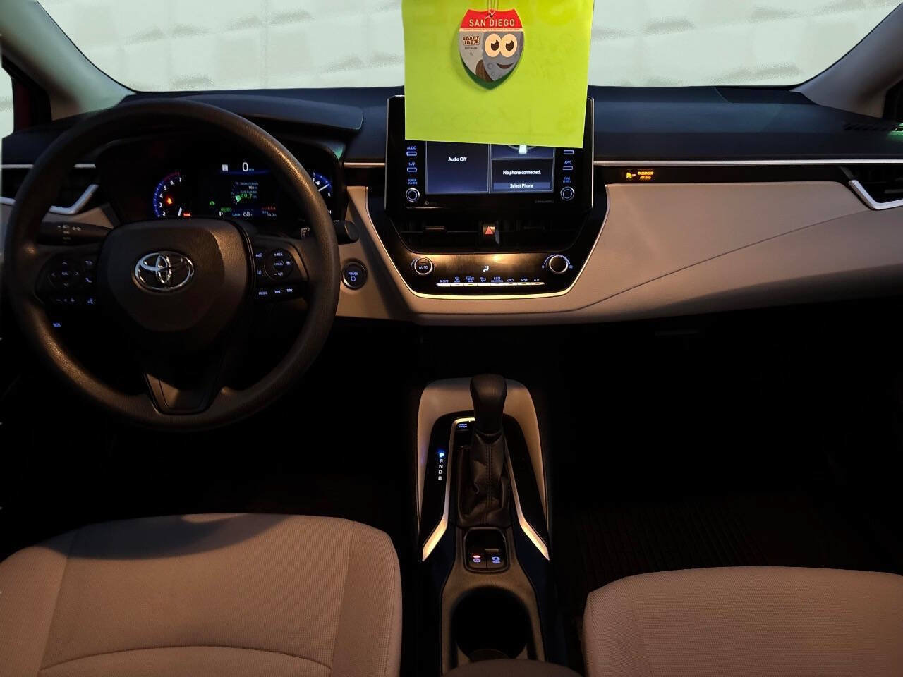 Used 2021 Toyota Corolla LE FWD image 20