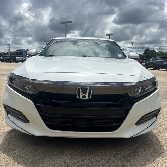 Used 2018 Honda Accord Sport image 8