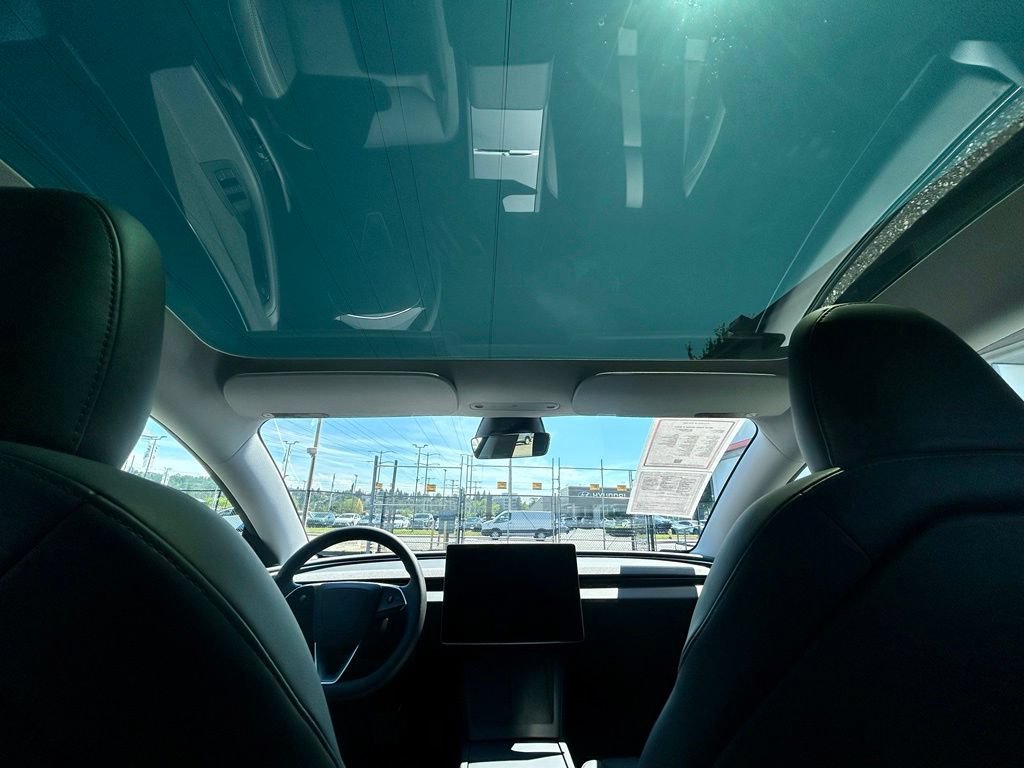 Used 2024 Tesla Model 3 Standard Range RWD image 19