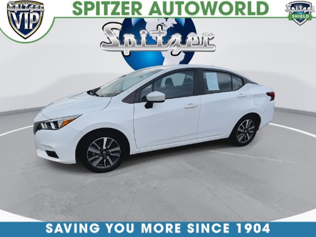 Used 2022 Nissan Versa SV FWD image 9