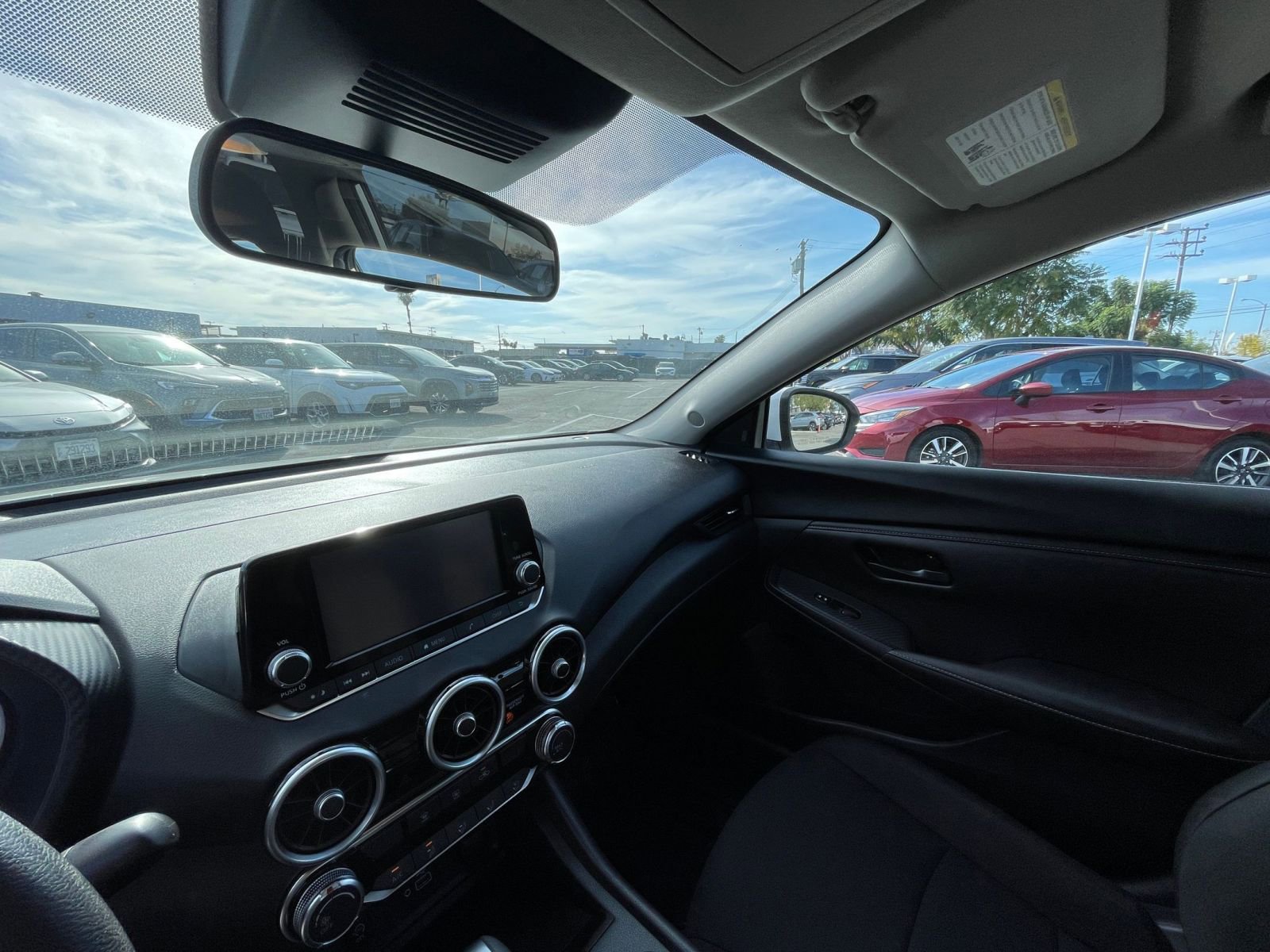 Used 2025 Nissan Sentra S image 35