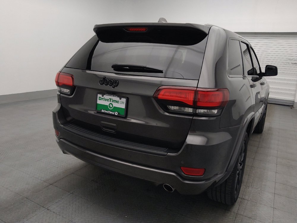 Used 2021 Jeep Grand Cherokee Laredo X RWD image 7