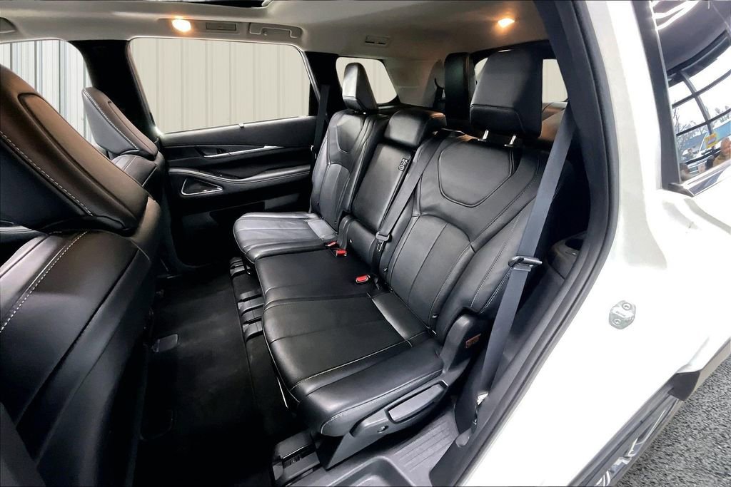 Used 2023 INFINITI QX60 Sensory w/ Vision Package image 22