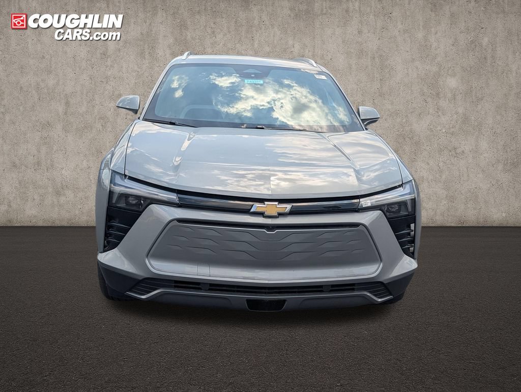 New 2026 Chevrolet Blazer EV LT AWD/4WD image 2