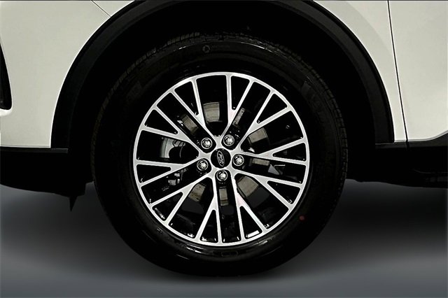 New 2026 Ford Escape Base w/ PHEV Premium Package image 12