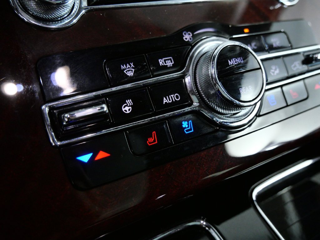 Certified 2023 Lincoln Aviator Black Label w/ Dynamic Handling Package AWD/4WD image 22