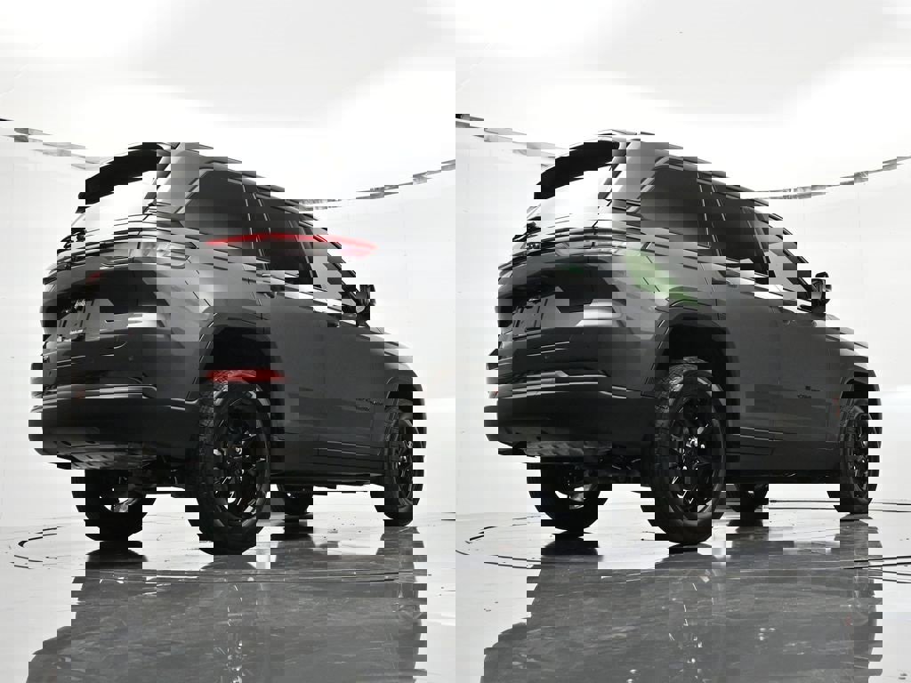 New 2026 Jeep Grand Cherokee Altitude image 38