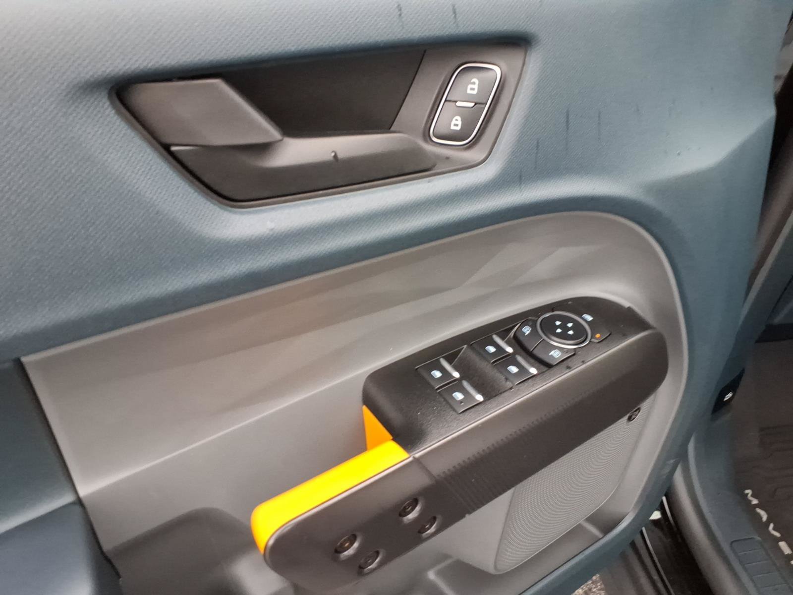 Used 2025 Ford Maverick Tremor AWD/4WD image 12