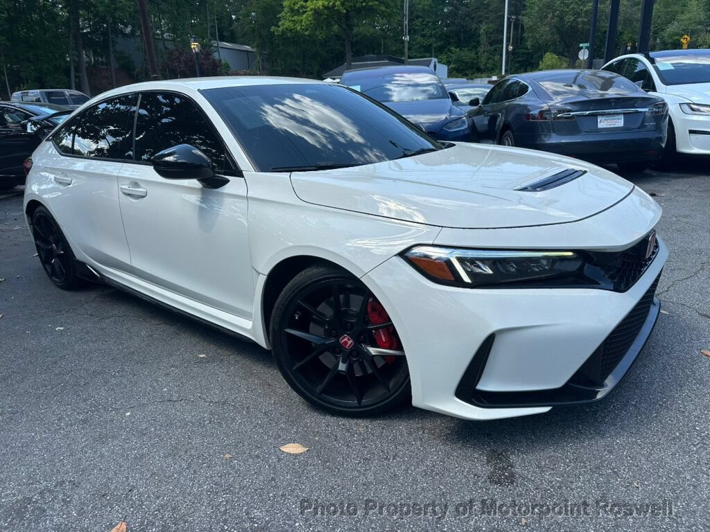 Used 2024 Honda Civic Type R image 2