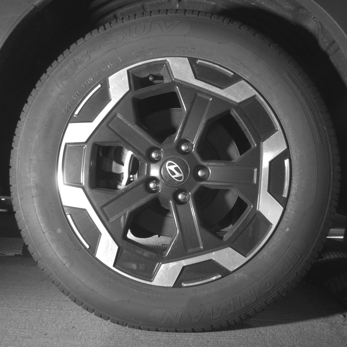 Used 2024 Hyundai Santa Fe SEL image 13