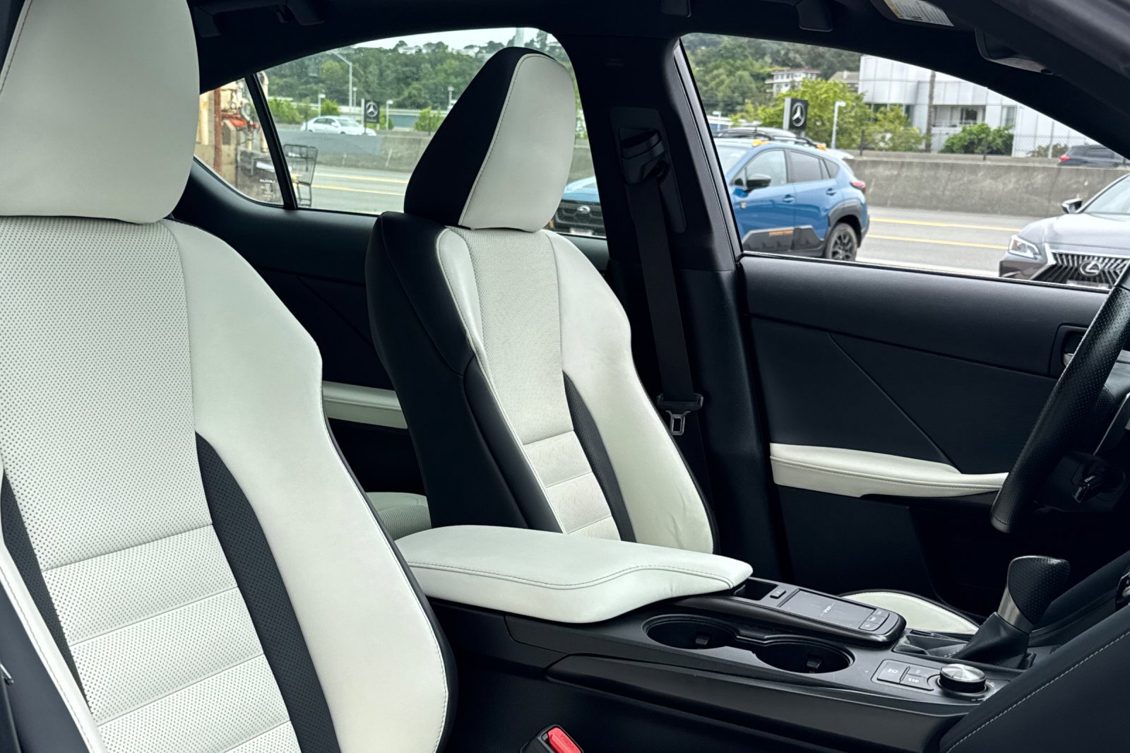 Used 2022 Lexus IS 350 F Sport w/ Accessory Package RWD image 31