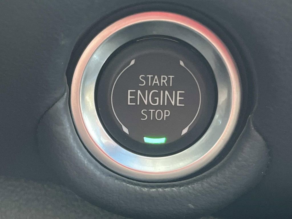 Certified 2025 Chevrolet Tahoe High Country image 24