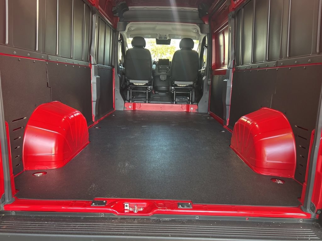 New 2026 RAM ProMaster 2500 w/ Premium Convenience Group FWD image 29