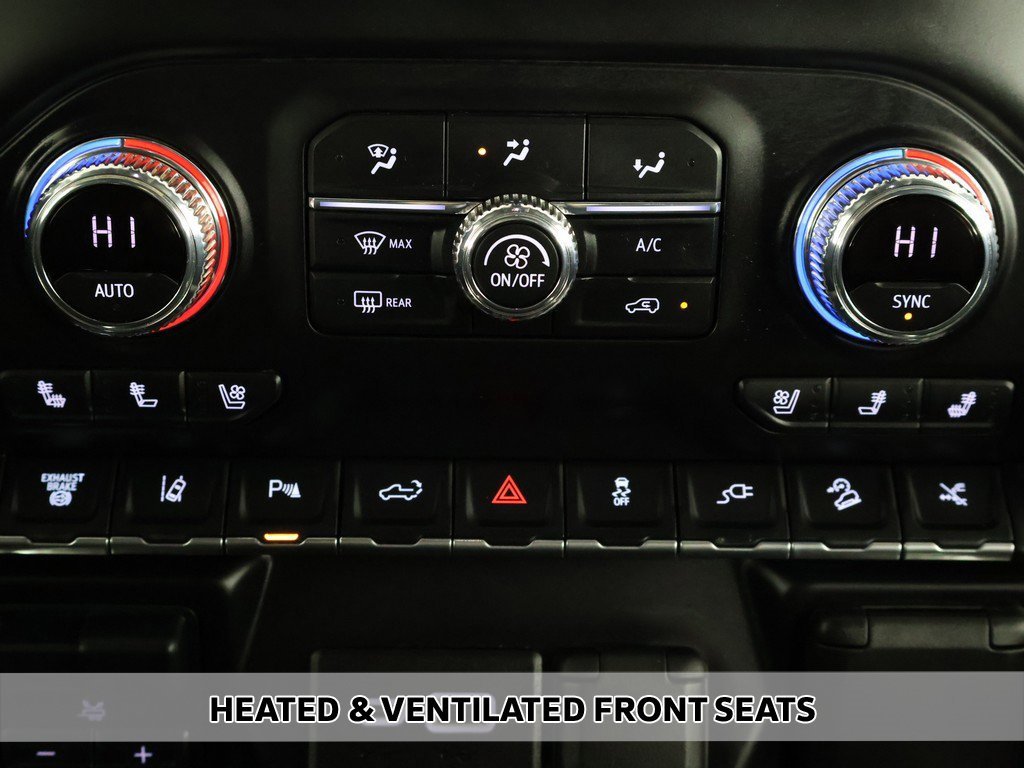 Used 2022 GMC Sierra 2500 Denali w/ Denali Black Diamond Edition image 9