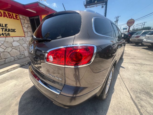 Used 2012 Buick Enclave Leather FWD image 5