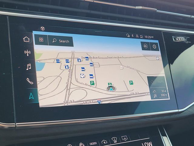 Used 2021 Audi Q8 Prestige image 26