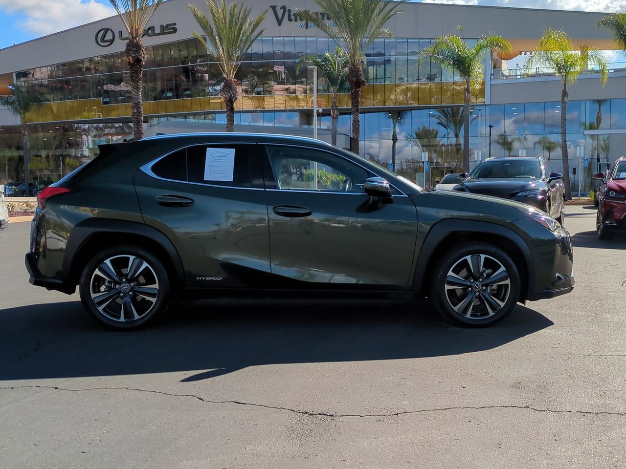 Certified 2021 Lexus UX 250h image 4
