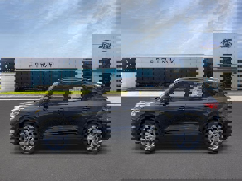New 2026 Ford Escape ST-Line w/ Tech Pack #1 image 3