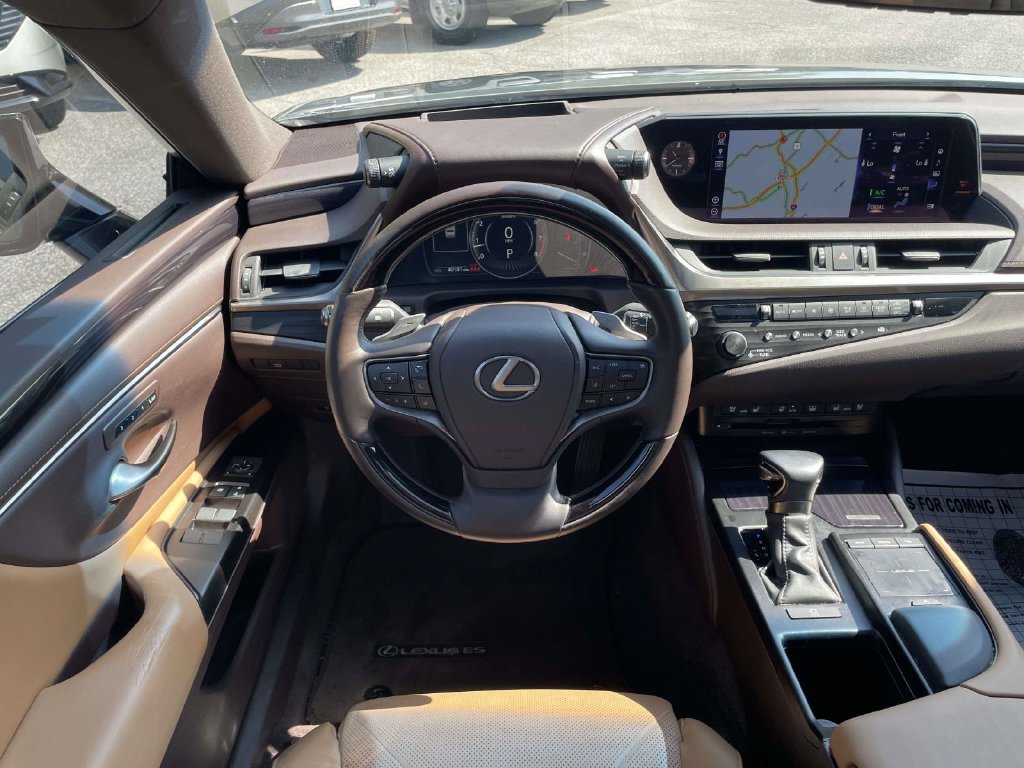Used 2019 Lexus ES 350 w/ Accessory Package 2 FWD image 14