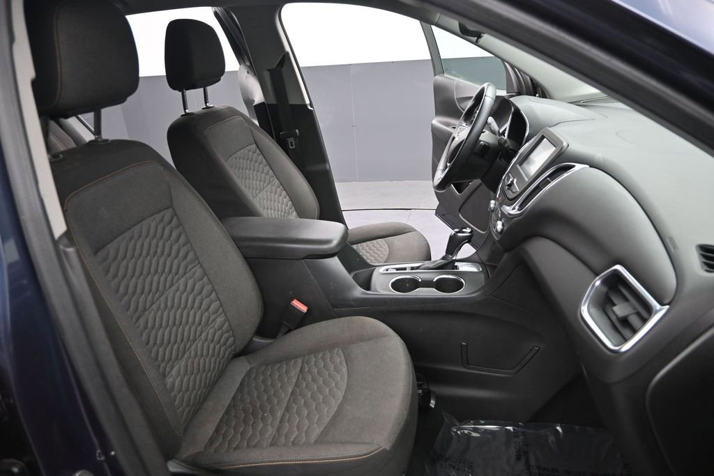 Used 2018 Chevrolet Equinox LT FWD image 25