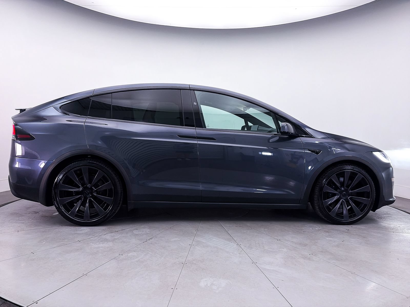 Used 2022 Tesla Model X Plaid AWD/4WD image 38